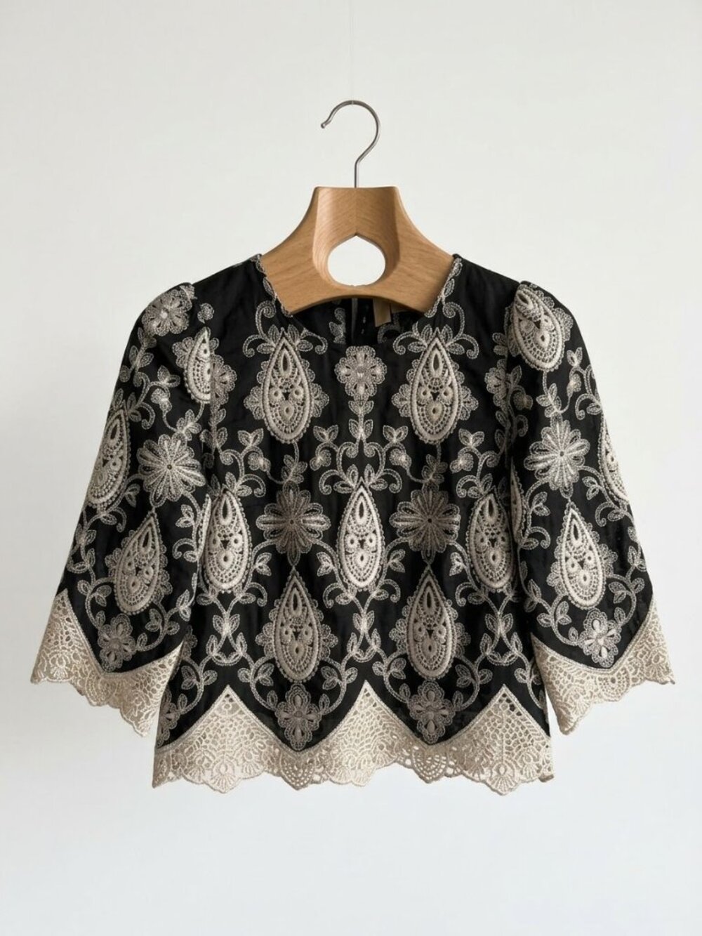 Culture CUcreate Black Embroidered Lace Eyelet Hem Blouse Oversized XS Like New